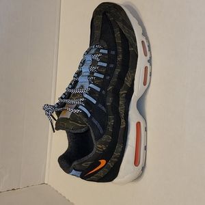 Nike Air Max 95 (Carhartt)